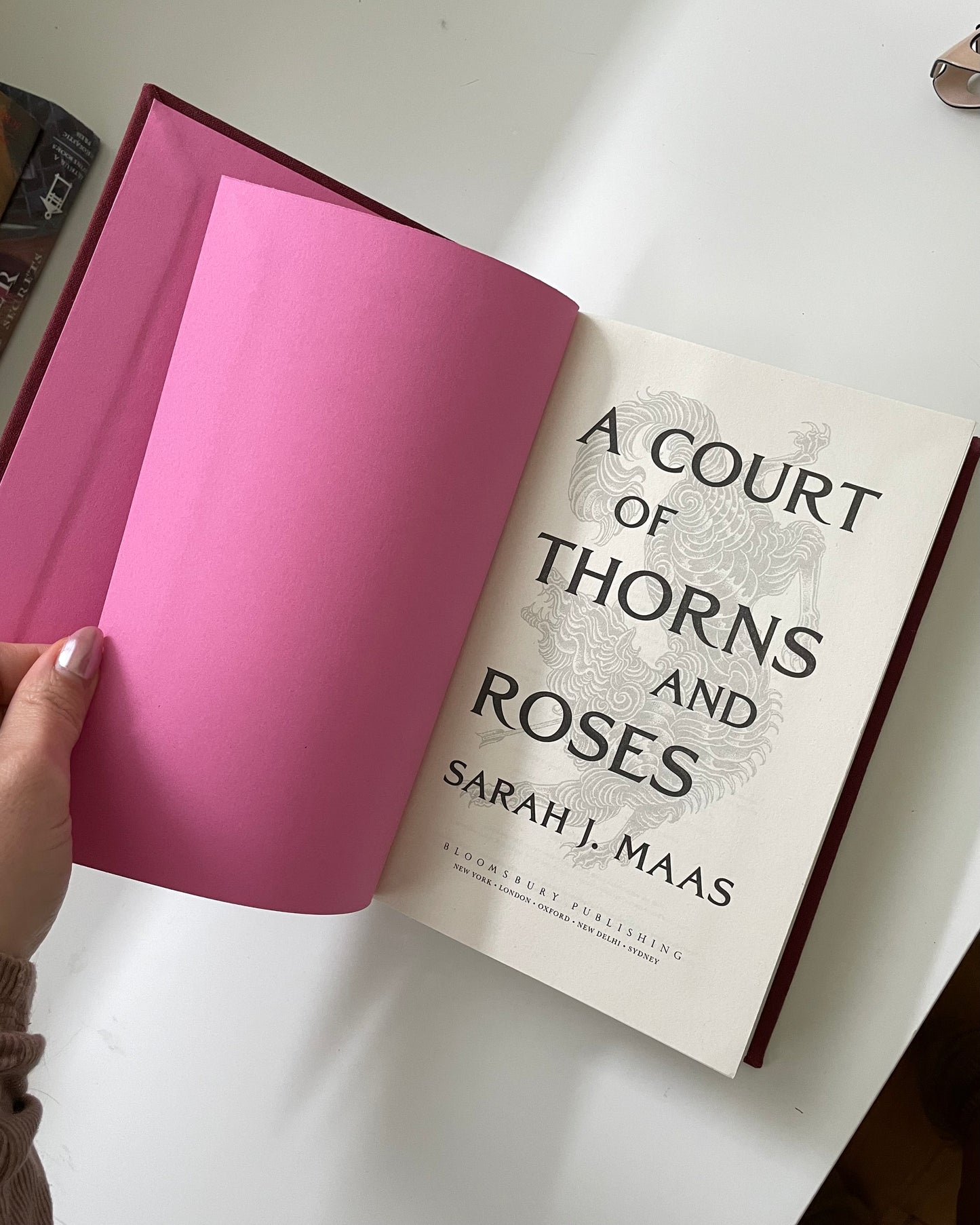 A Court of Thorns and Roses Rebind